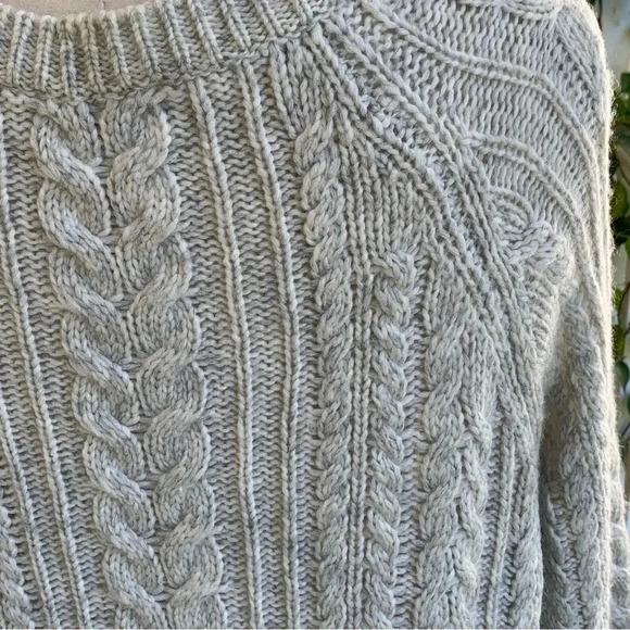 Soft Surroundings Cozy Cold Shoulder Sweater Plus Size 3X Gray Cable Knit Wool - Picture 6 of 9